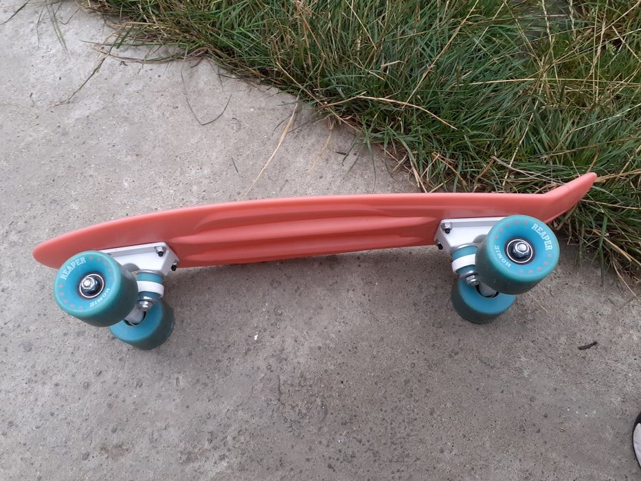 De vânzare  , prețul este de 70  roni