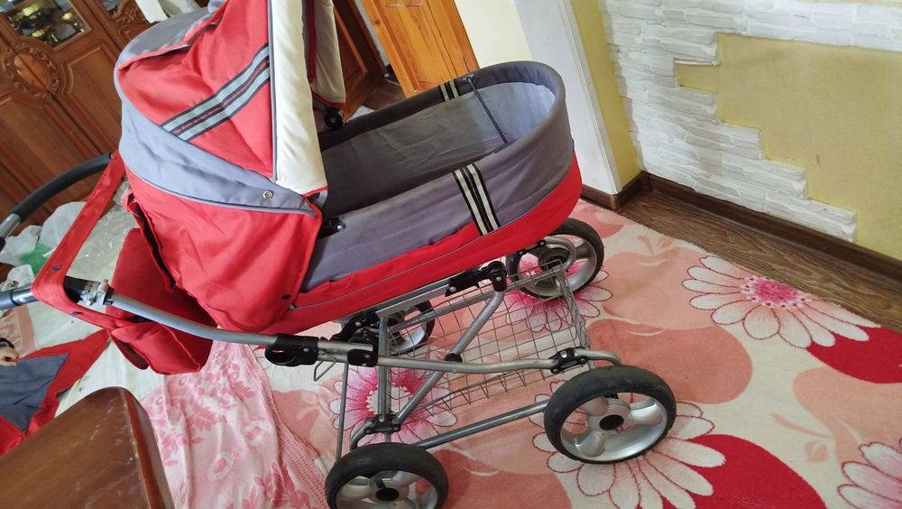 Срочно Коляска состаяние хорошое