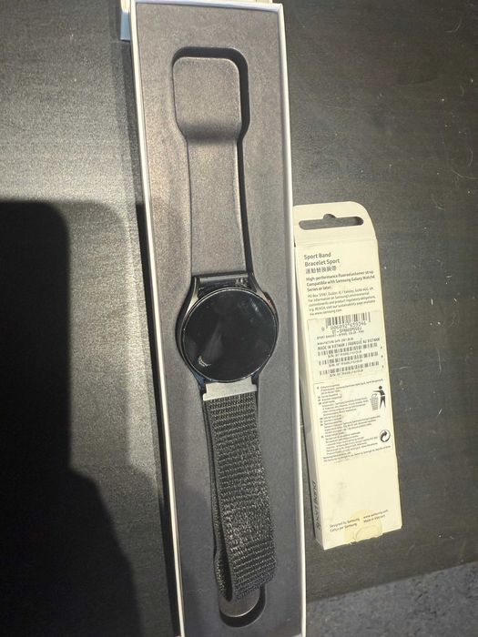 Samsung Galaxy Watch4, 40mm Negru