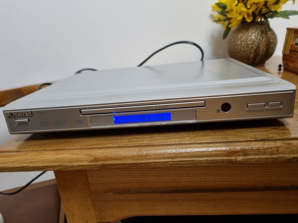 DVD / CD player Amstrad D340