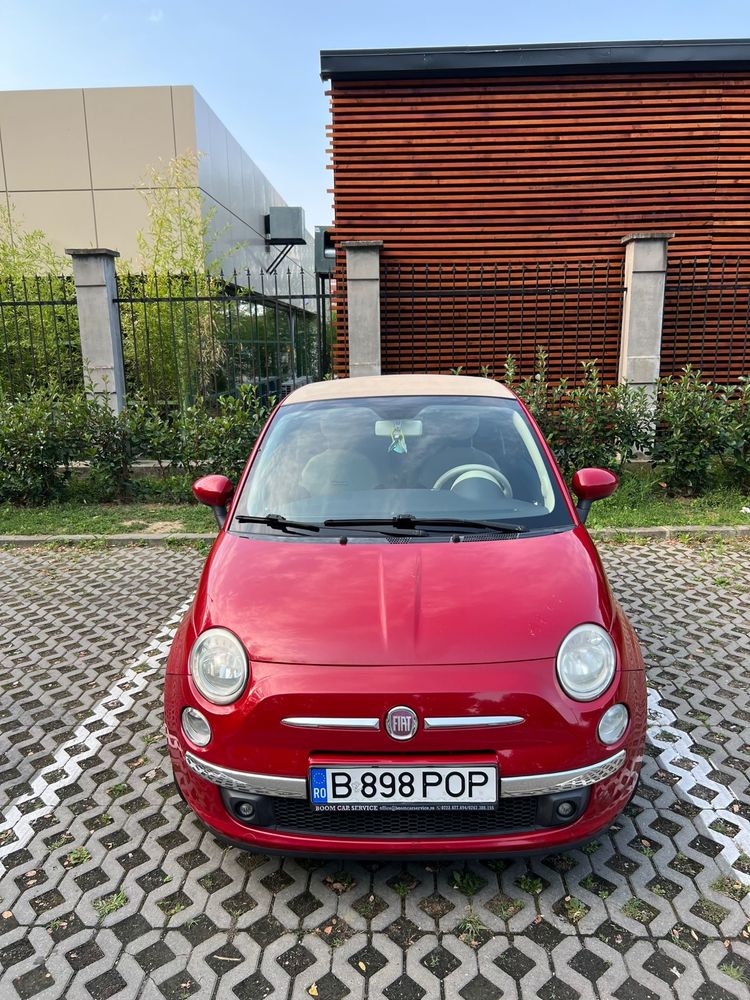 Vand Fiat 500 rosu decapotabil