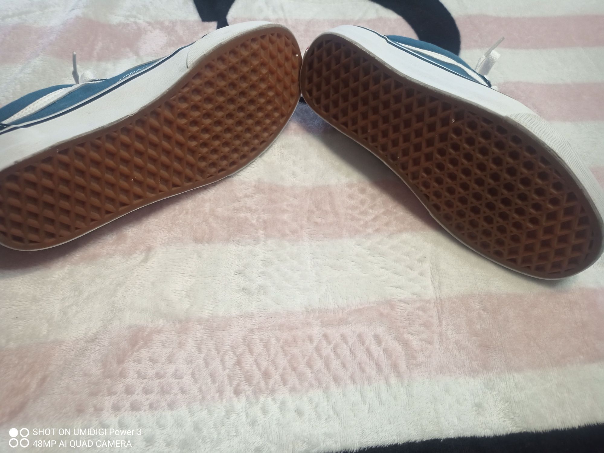 Vans-кецове 39 номер