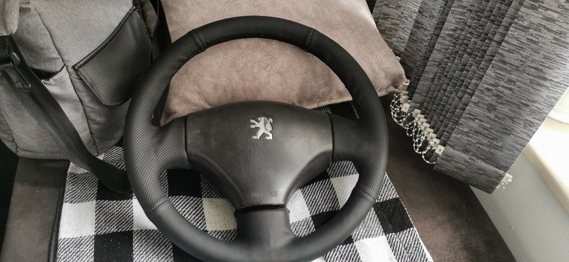 Промоция. Peugeot 206 facelift волан с  airbag