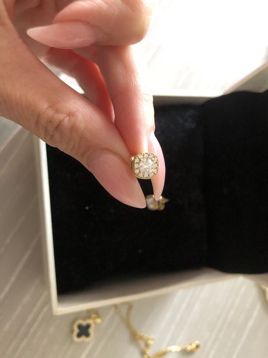 Невероятни златни обеци