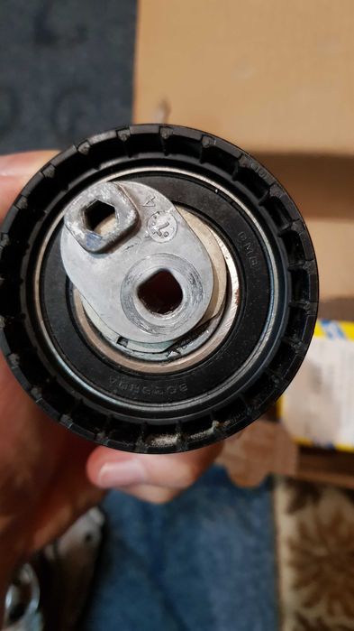 Ролки и водна помпа за Renault Оригинални