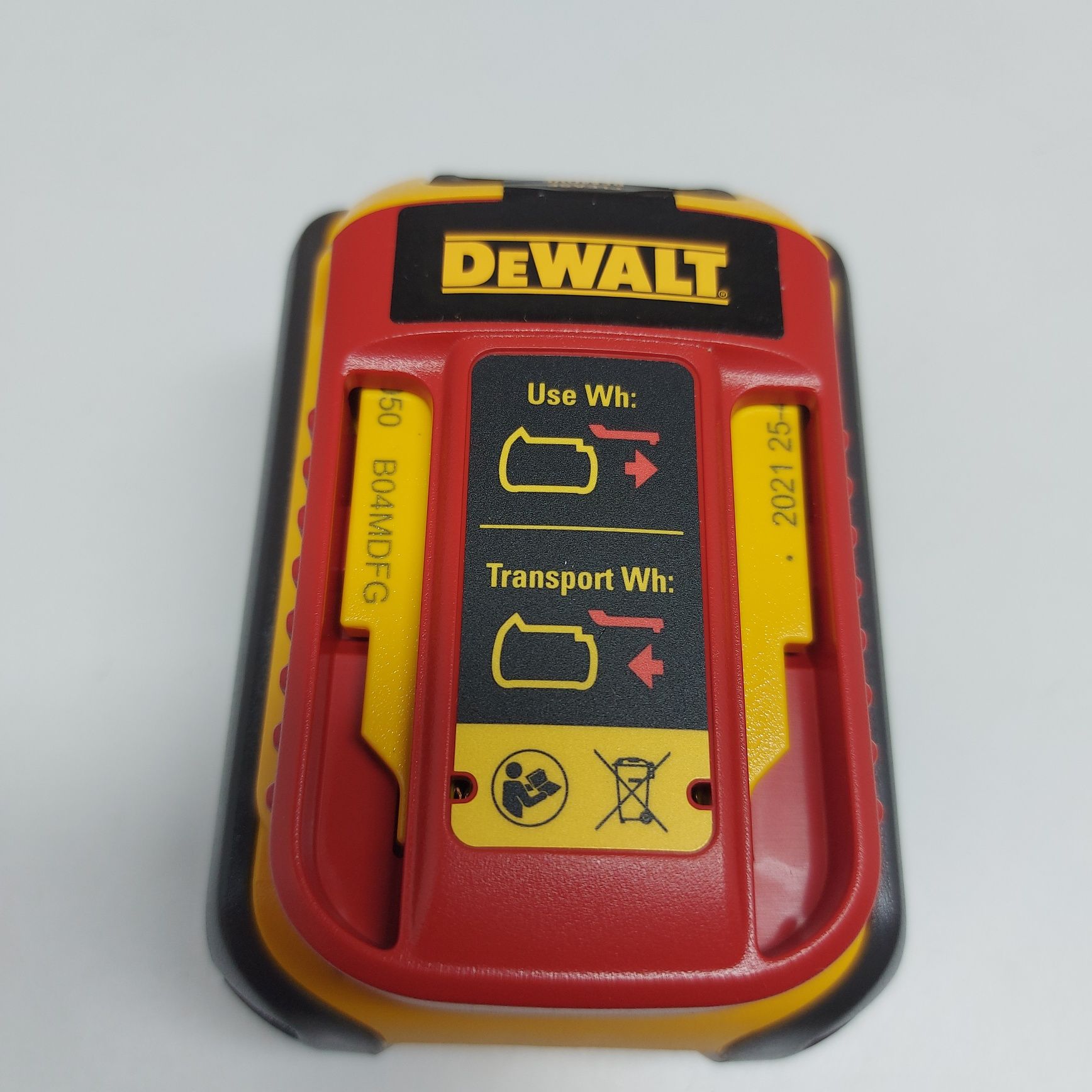 Нови батерии Dewalt DCB546 6ah