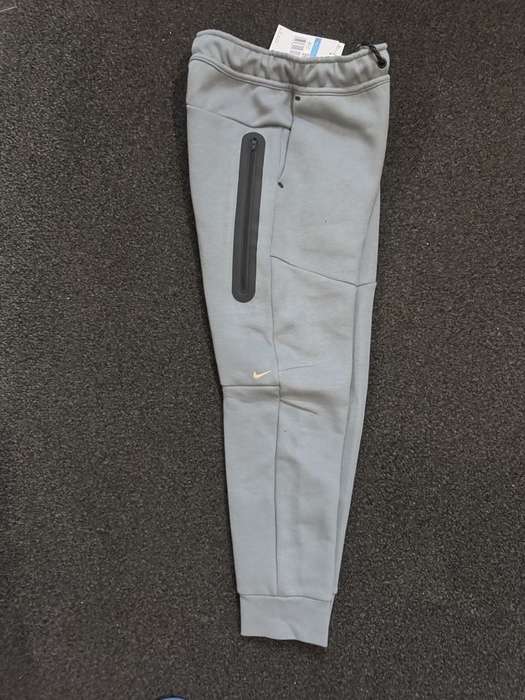 Pantaloni Nike Tech Copii