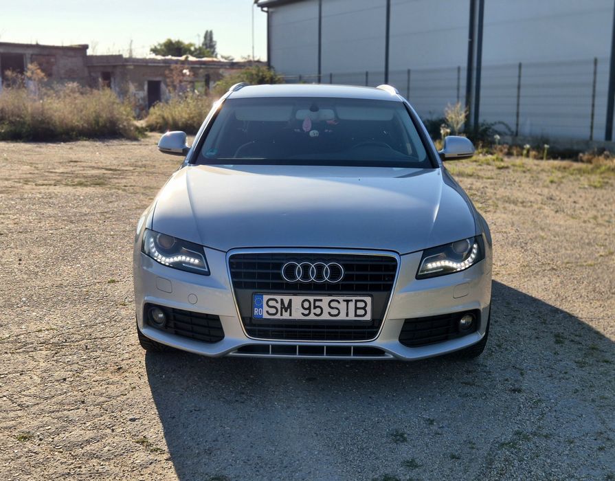 Audi A4 B8 Avant 2.0TDI 143cp manuala