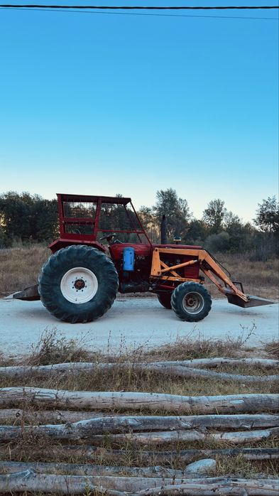 Tractor forestier Universal 651