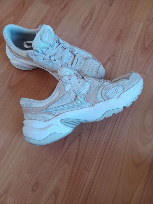 Нови Маратонки Nike