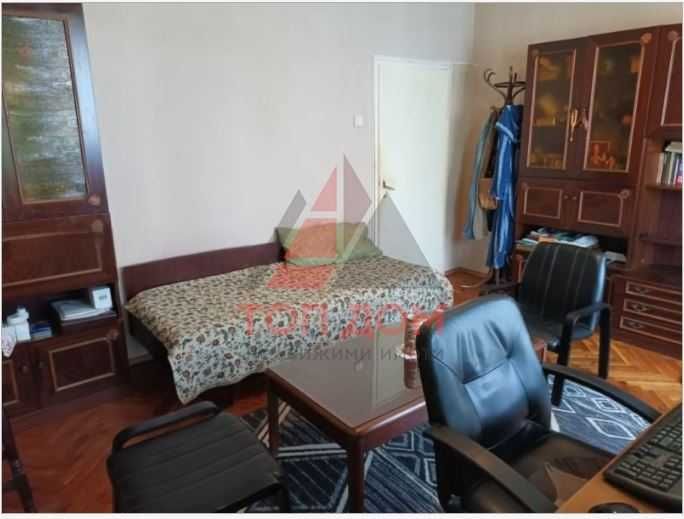 Продава се Тристаен апартамент в Варна, Спортна зала - 85 кв.м за 2189 €/кв.м - Снимка #3