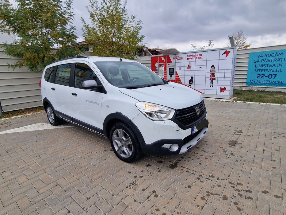 Dacia Lodgy 2022 avariat