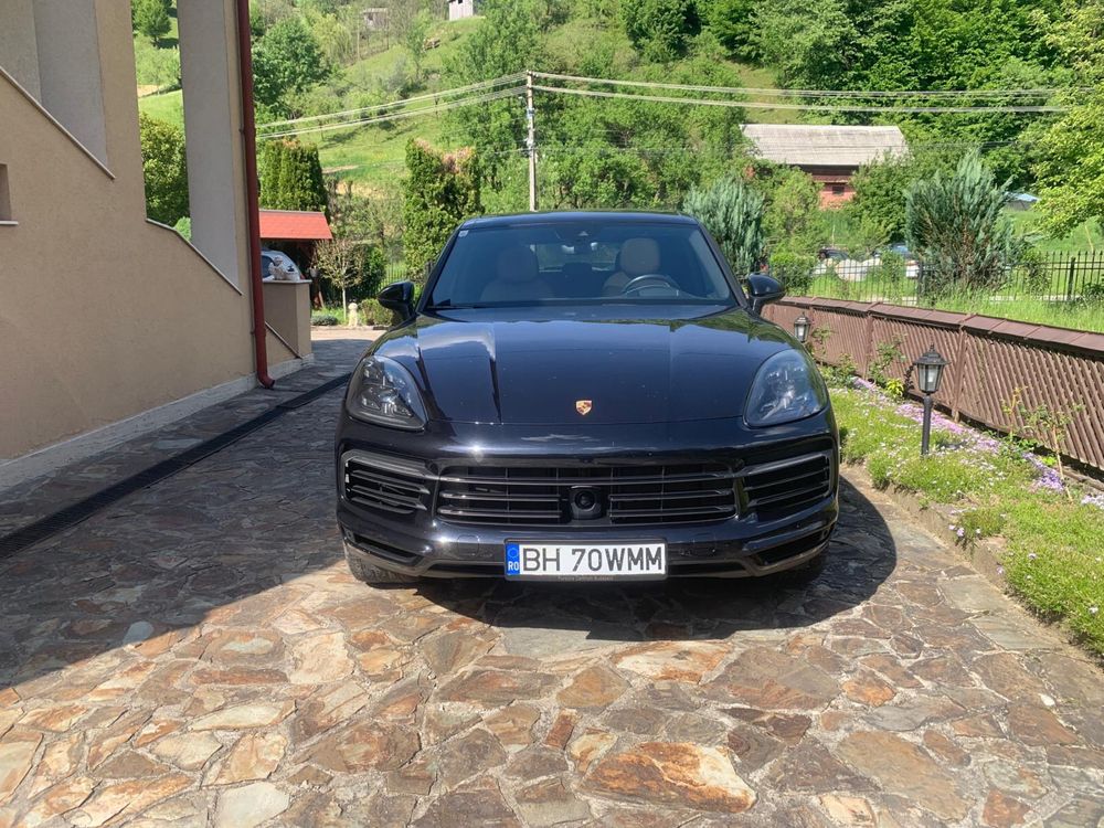 Porsche Cayenne  3.0 V6 340cp