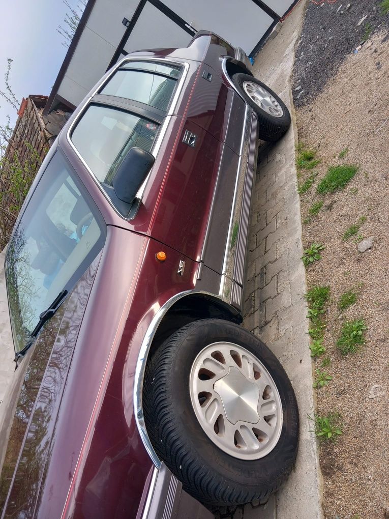 Chrysler Saratoga 1990, 3.0V6  pretabil istorica