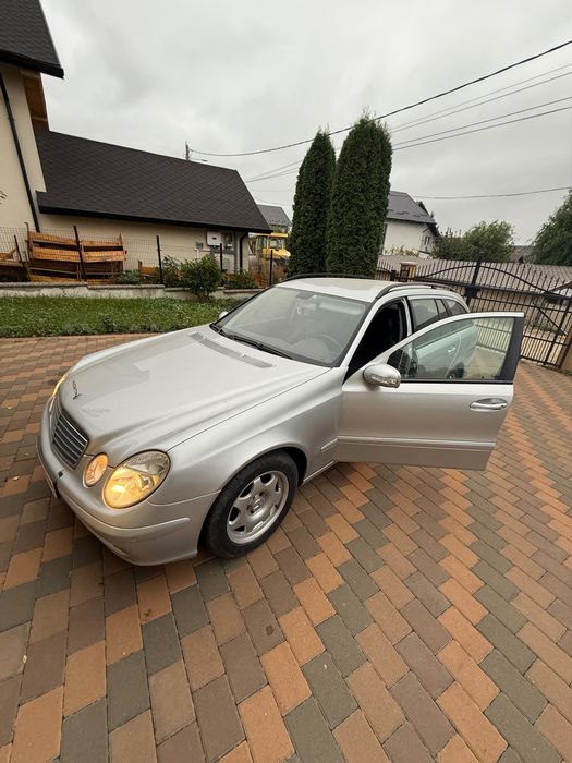 Mercedes Benz e class