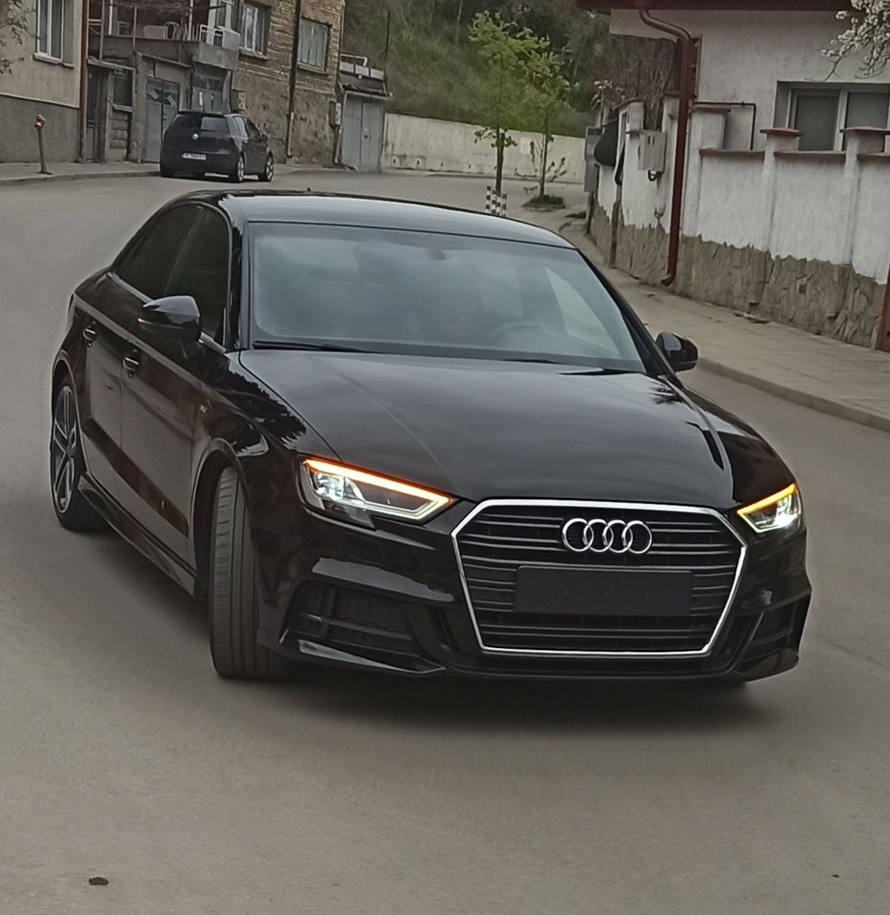 Ауди А3 Sportback 30  TDI S line