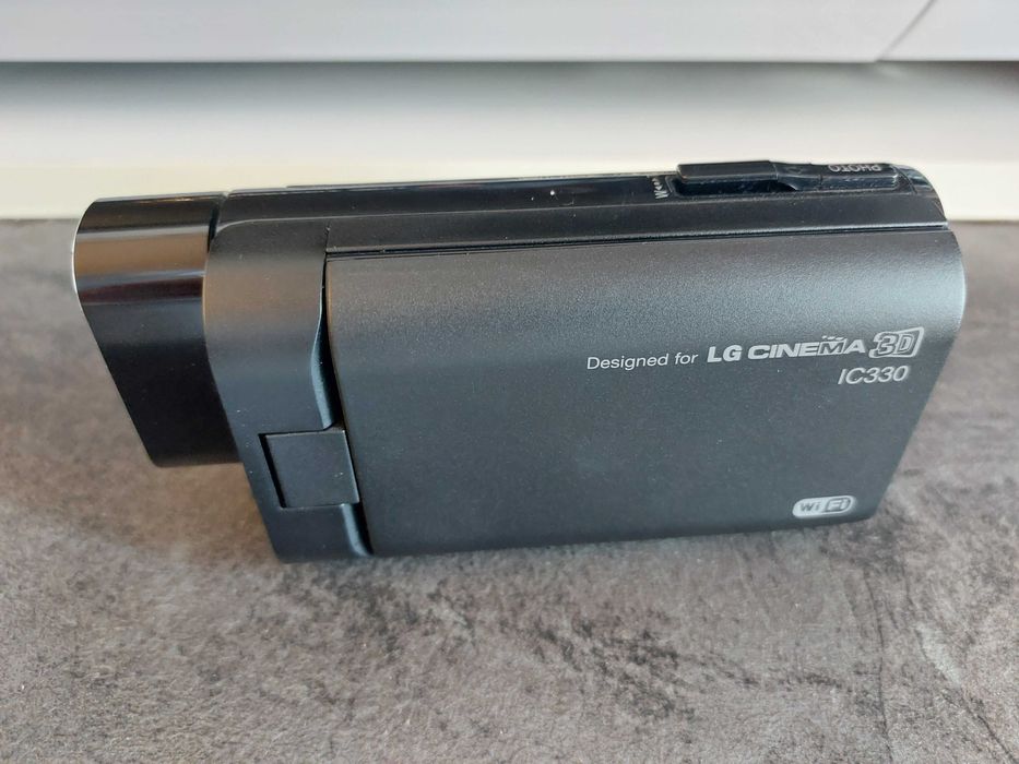 Camera video HD 3D LG IC330 1920 x 1080