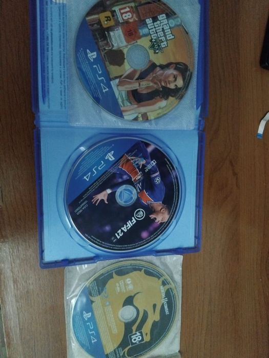 Продам 3 диска на ps4