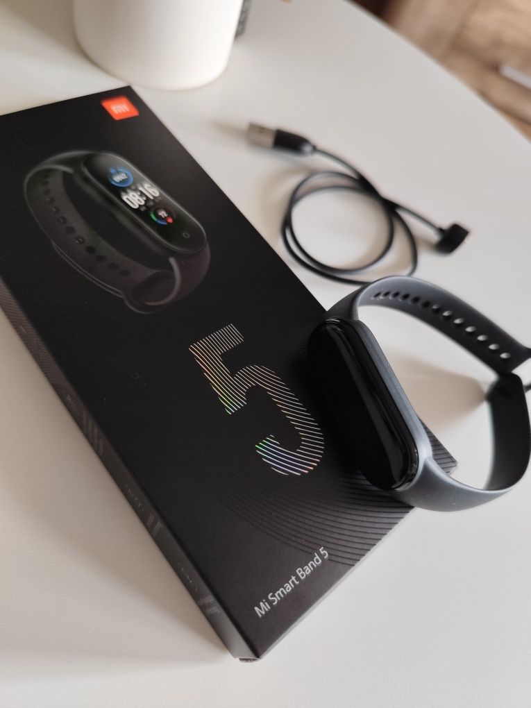 Фитнес гривна MI Smart Band 5