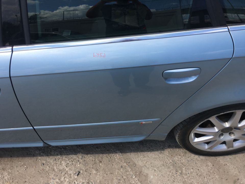 Usa / Portiera Stanga Spate Audi A4 B7 2004 - 2008 Cod Culoare LY5J
