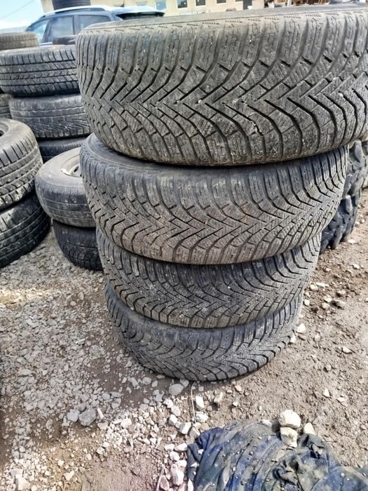 зимни гуми 235/60/18