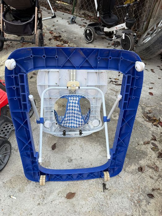 Проходилка  за бебе