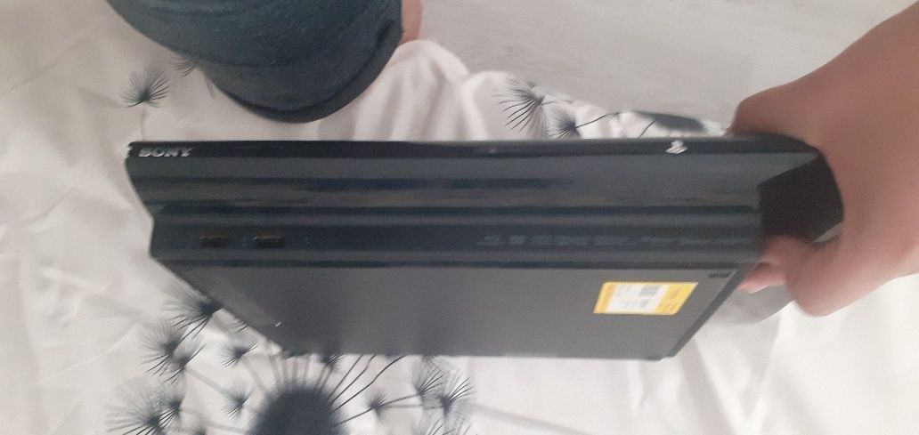 Vand Playstation 3 super slim