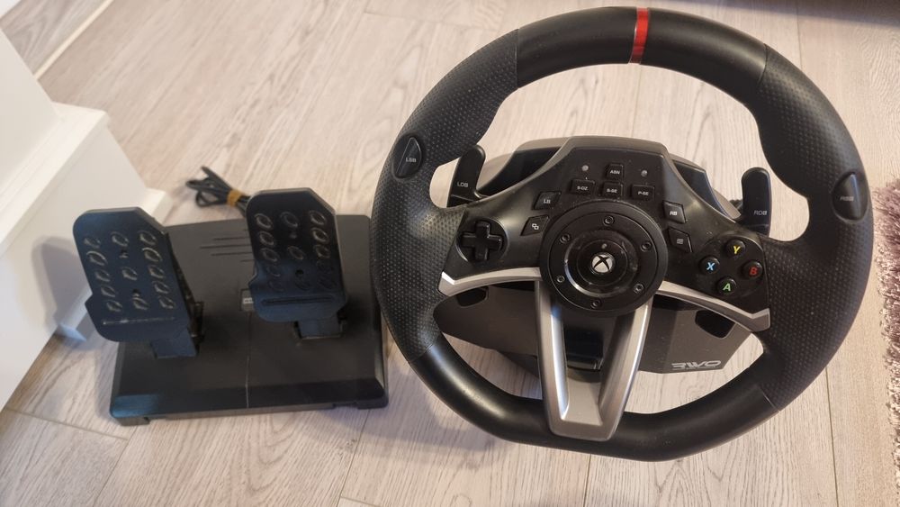 Volan gaming perfect Xbox de la Hori ,perfect