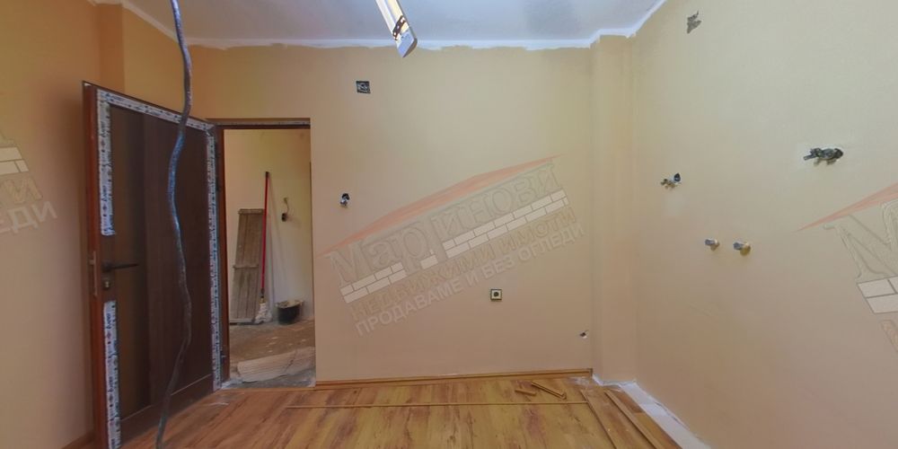 Продава се Двустаен апартамент в Монтана, Пъстрина - 65 кв.м за 1059 €/кв.м - Снимка #8