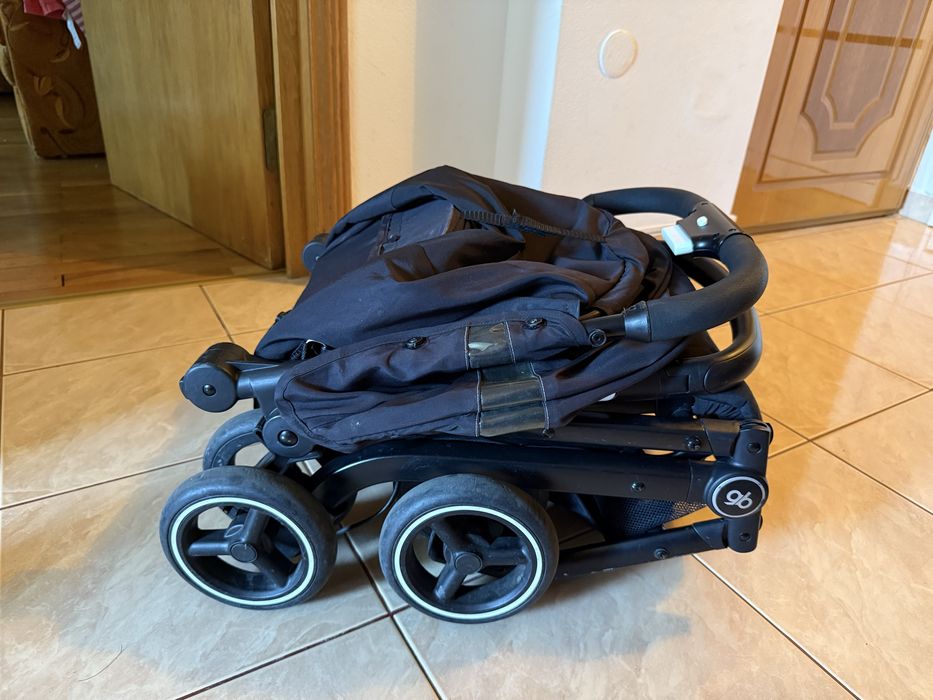 Carucior GB Qbit+ All Terrain - stare foarte buna