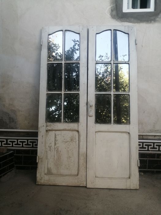 Окно, дверь, дсп, печка. Болор, дераза, эшик, ўтин, тахта, печка
1х эш