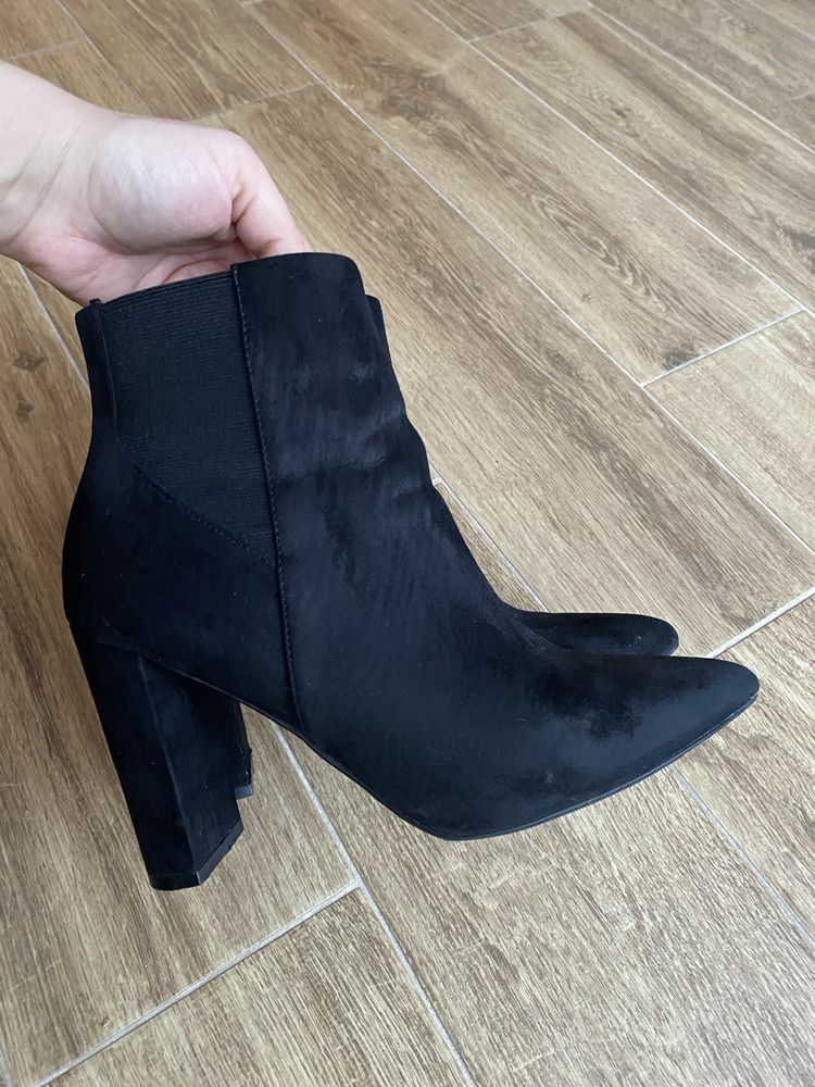 Botine cu toc h&m