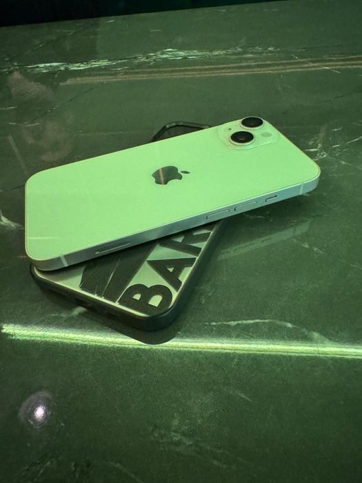 Iphone 14 128 baterie 100%