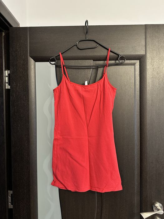 Tricouri dama 9 bucati …toate 80 lei