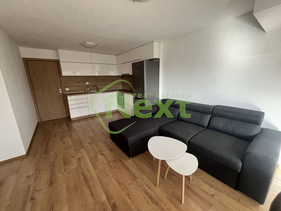 Дава се под наем Тристаен апартамент в София, Витоша - 90 кв.м за 770 € - Снимка #2