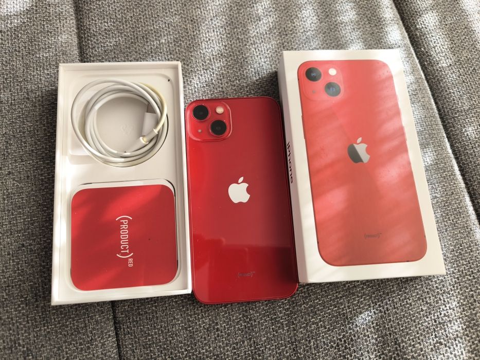 iPhone 13 128GB Red