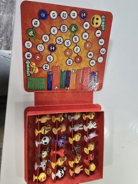 3 колекции Stikeez с игри