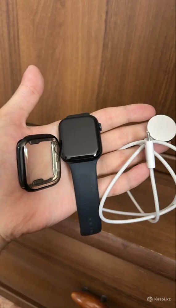 Продам срочно Apple watch 9