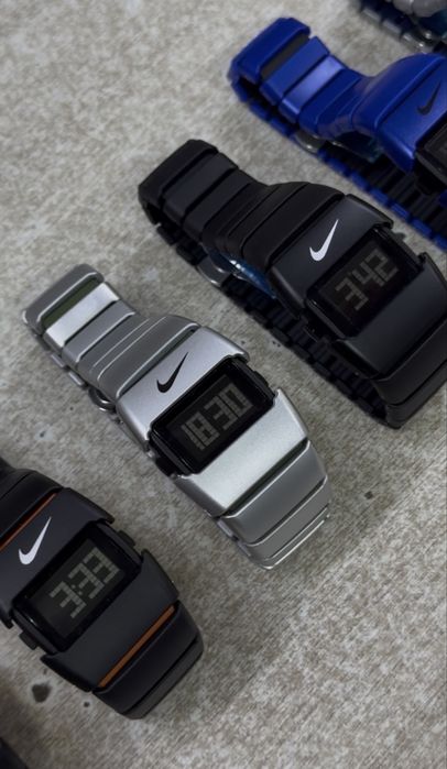 Nike часы кварцевые