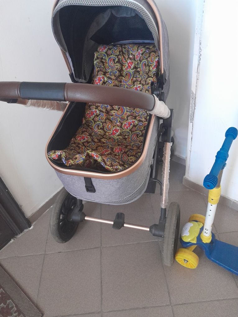 Продам коляску детскую