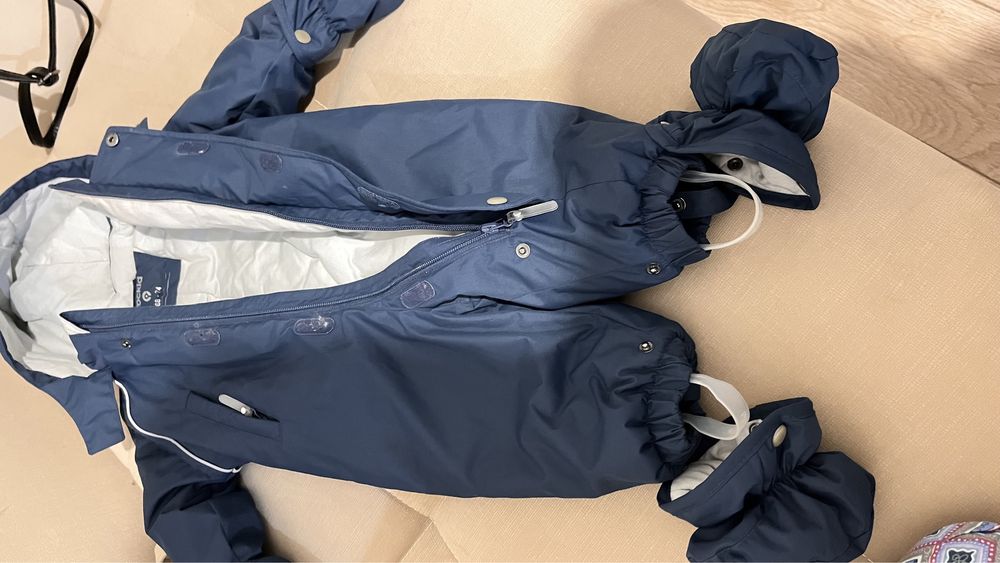 Продам зимнюю куртку для малышей crockid 68/74 как новая
