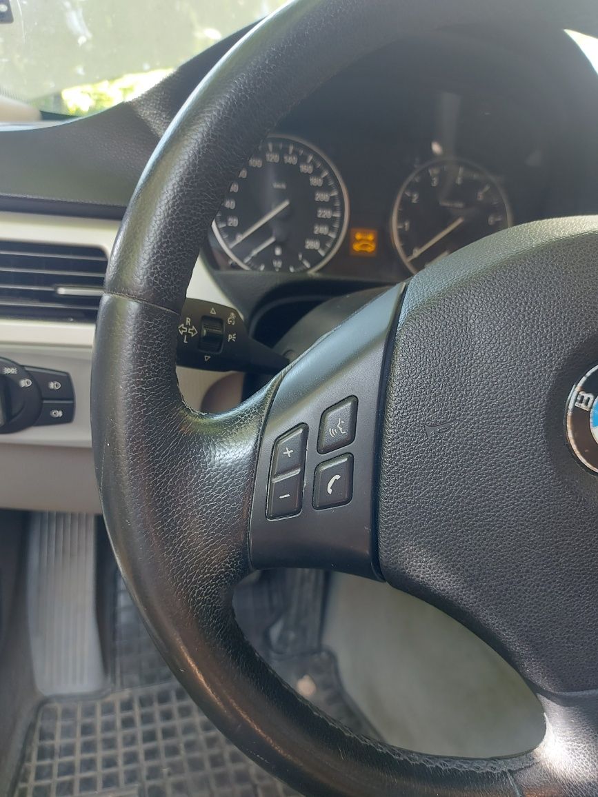 Волан БМВ Е90  E91/ BMW E90 E91