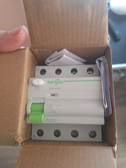 Siguranta 3p+n 32A diferentia 30mA