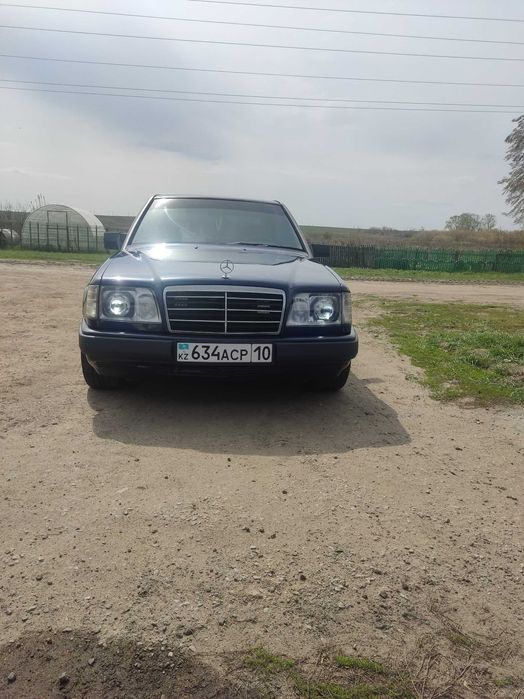 Продам мерседес 124