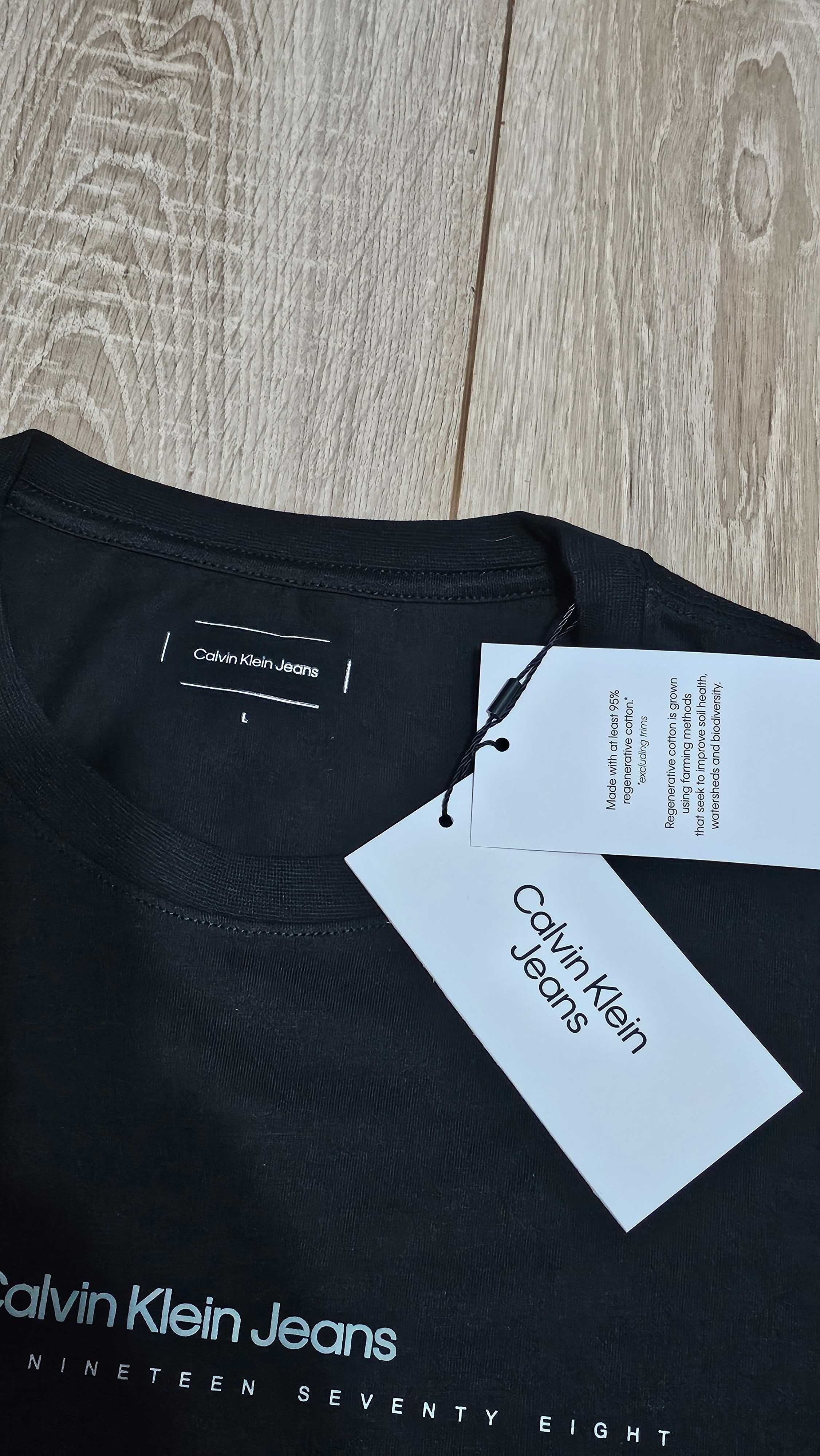 Оригинална Мъжка Черна Тениска Calvin Klein Jeans - Чисто Нова!