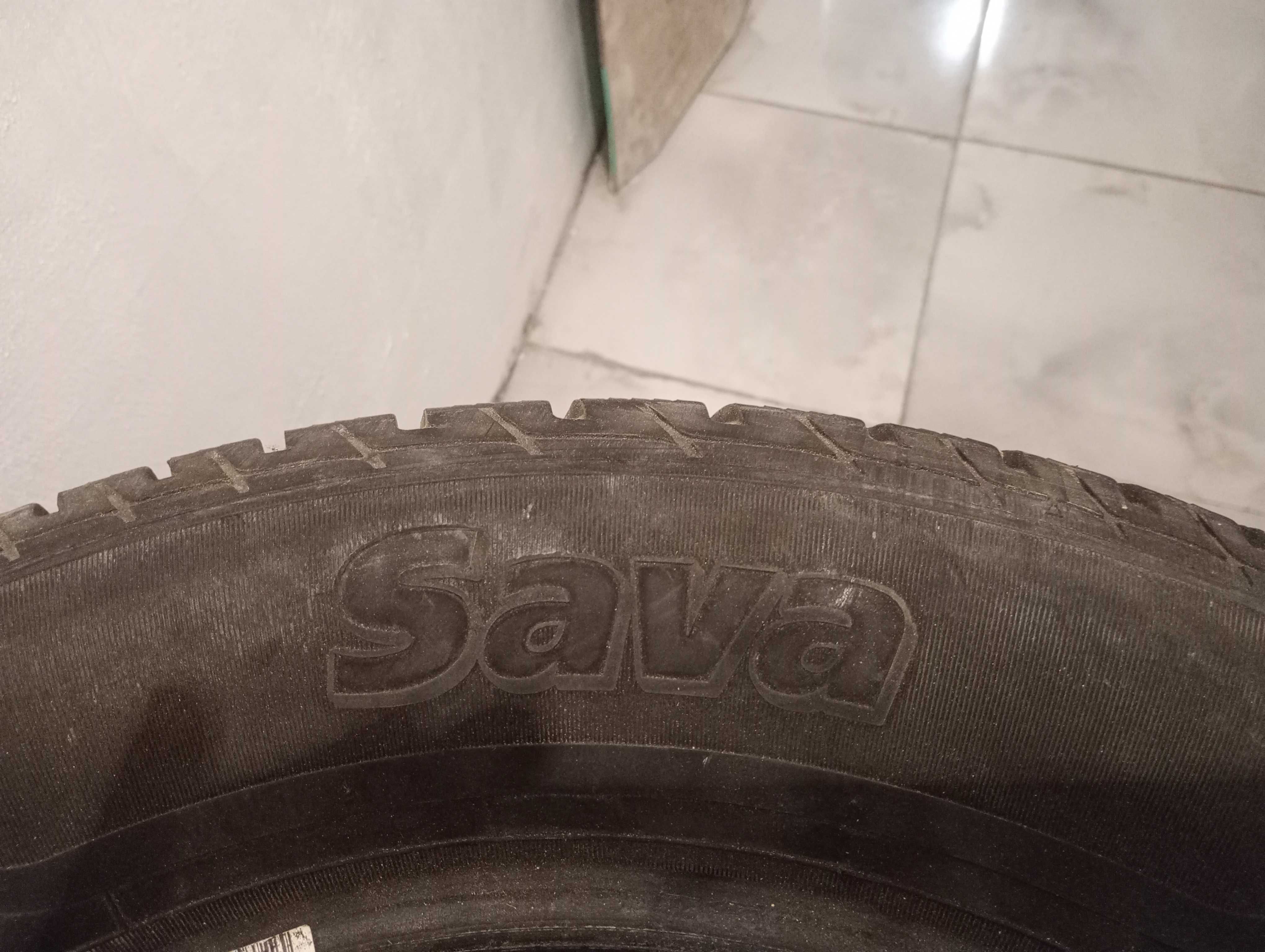Зимни гуми Сава Ескимо 225 65 17 / 6 броя!