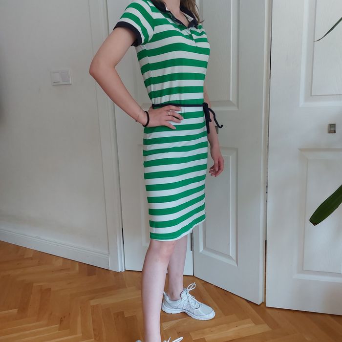 Спортна рокля нова Ellos