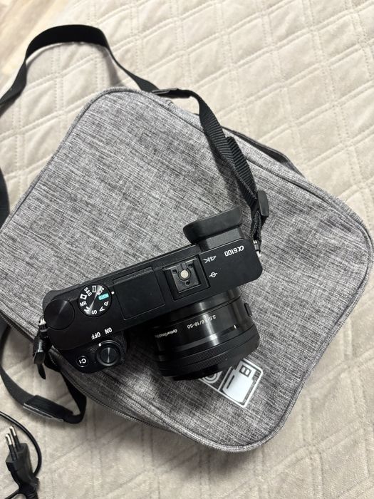 Vand Sony Alpha 6100