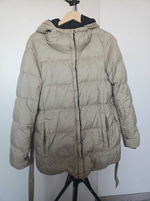 Giaca Max Mara originală, cu glugă , față dublă, cu puf moale, M