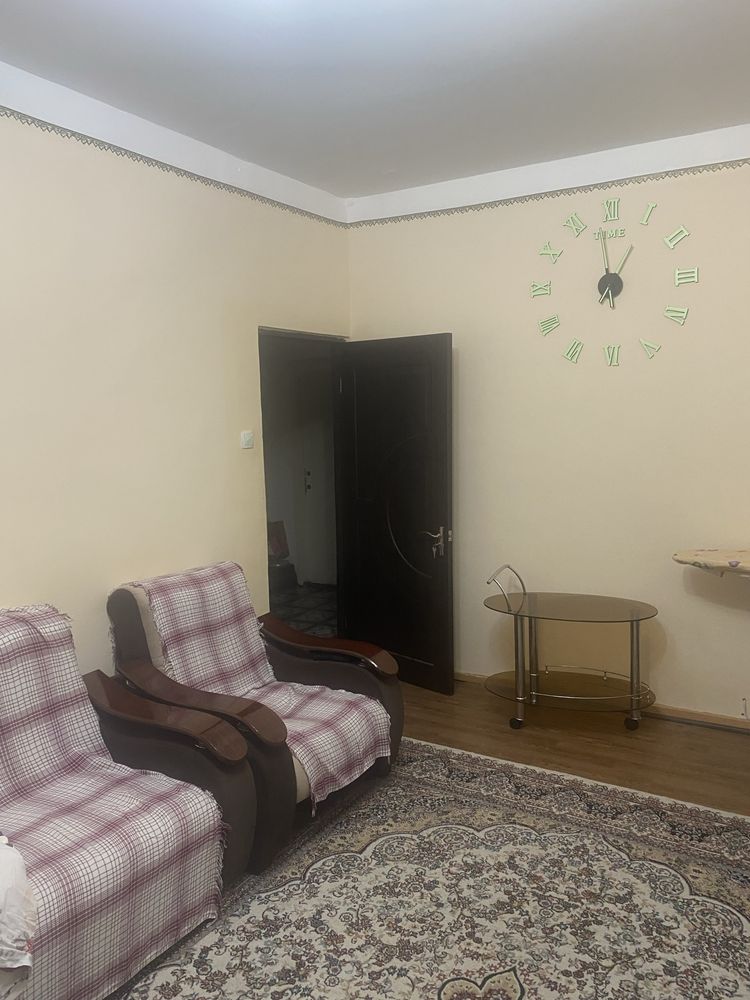 Продается 2 х квартира Чирчик 8 -2/3/4
